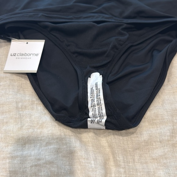 Liz Claiborne Black Women's Swim Skirt- S - Picture 2 of 2